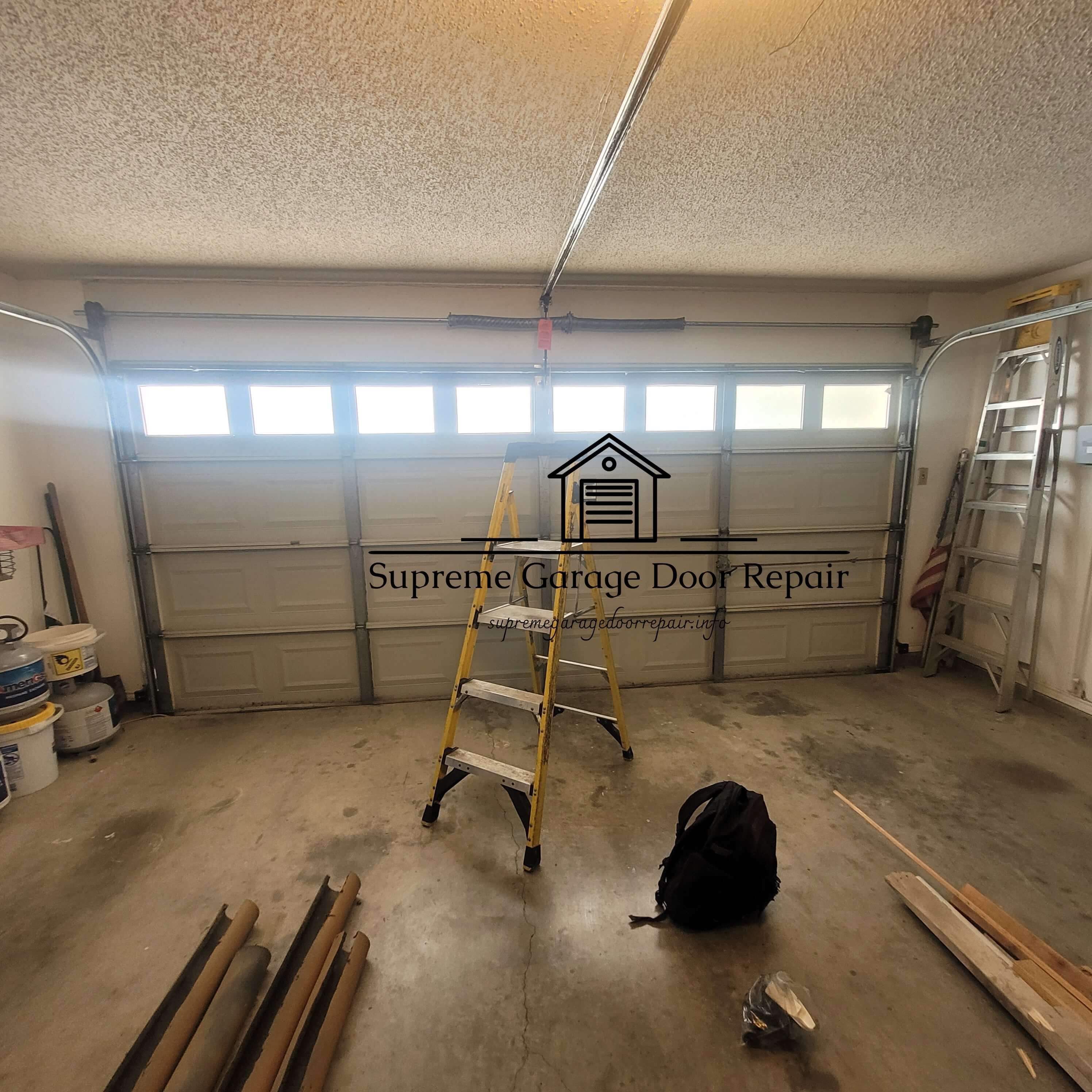 supremegaragedoorrepair.info_garage_door_repair